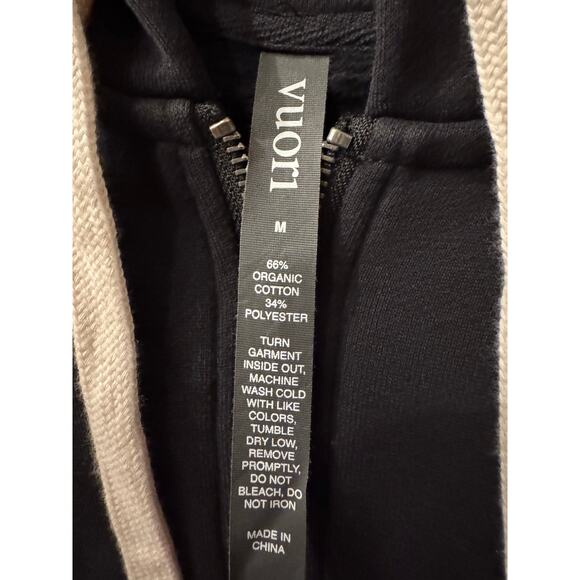Vuori Halo Restore Black Zip-Up Hoodie - Size Medium - Picture 7 of 8